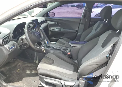 2019 Hyundai Veloster Base из США, поврежденный, VIN KMHTG6AF9KU016879